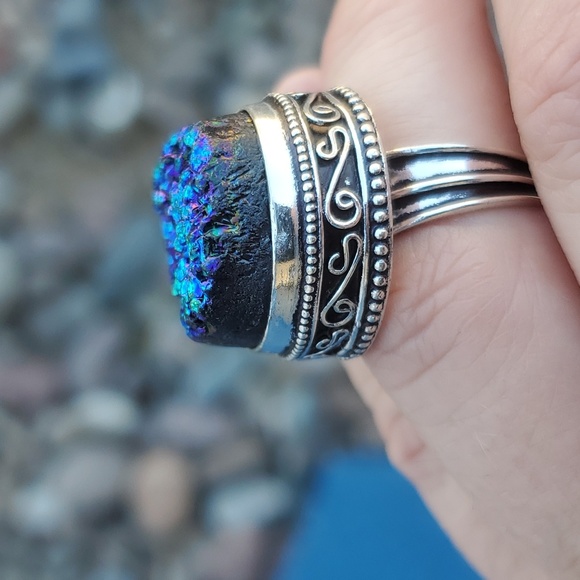 New Blue Titanium Druzy 925 Silver Ring. - Picture 6 of 15